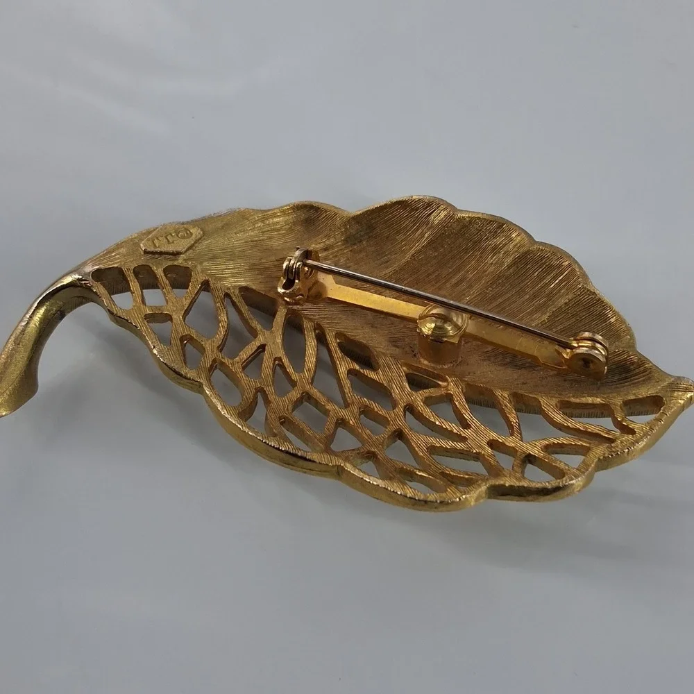 Vintage JJ Jonette‎ Two-Tone Gold Silver Lattice Openwork Leaf Brooch Pin 1980s